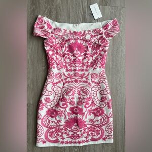 New Foxiedox Embroidered Cocktail Special Occassion Bodycon Dress size XS